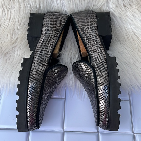 Donald J Pliner ELEN Metallic Platform Loafers Sz: 9.5M - Picture 7 of 16